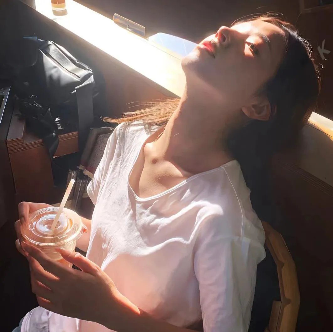 邪灵女巫